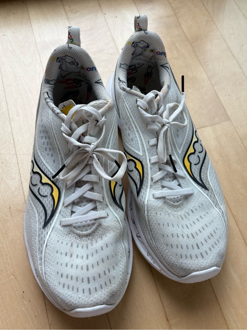 Saucony Formfit PWRRun White Athletic Shoes with Yellow and Black Accents